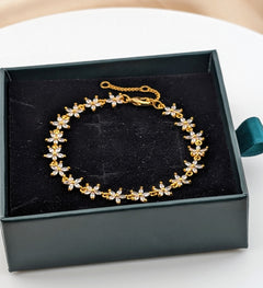 Zircon Flower Gold Bracelet