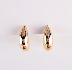 Oval Gold and Zircon Earrings